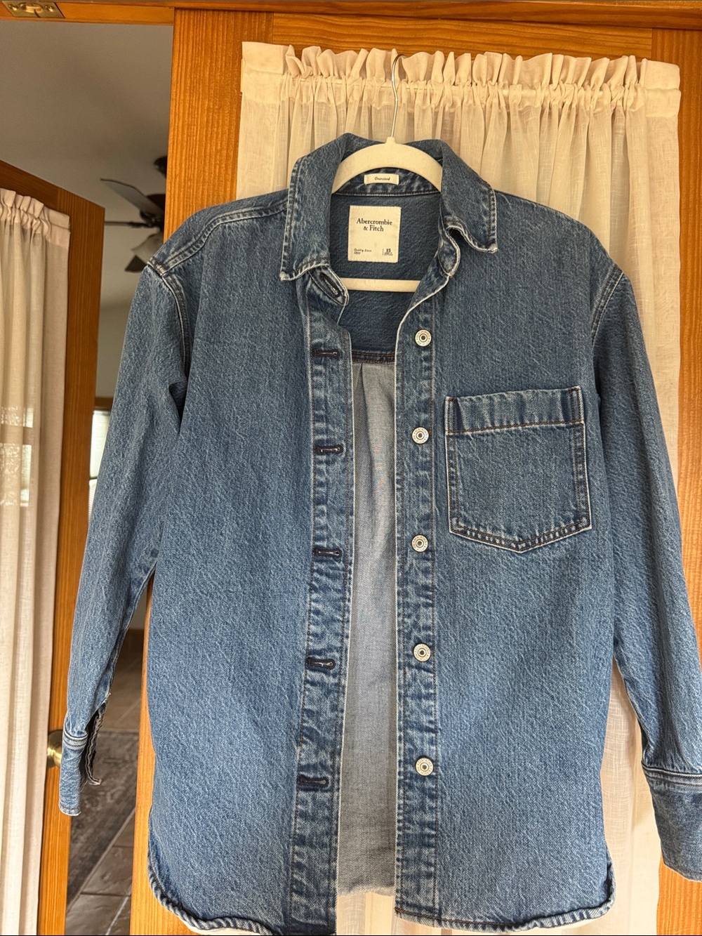 Abercrombie & Fitch Women's Oversized Denim Jacket in Medium Blue
